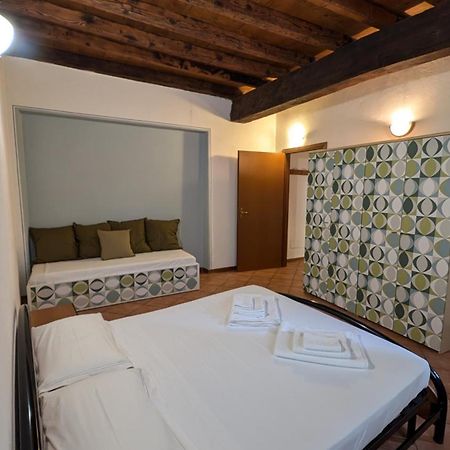 Il Castello Delle Dame - Il Maschio Apartamento Vigevano Exterior foto